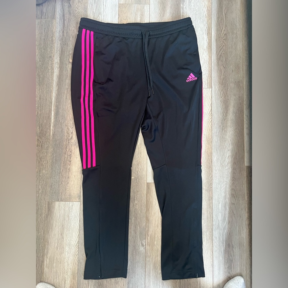 ❤️Adidas Women's Sereno Cut 3-Stripes Skinny Pant
